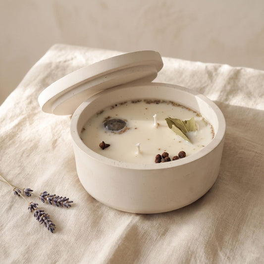 Bougie d’intention Bannissement, coulée à la main en cire de soja dans un pot fait à l’atelier, Elixir de Lune